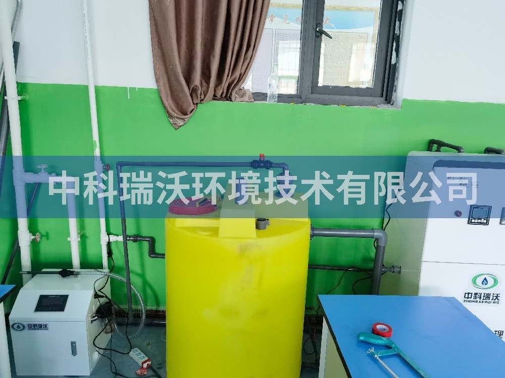 西藏定日县第一初级中学麻豆网站在线污水处理设备